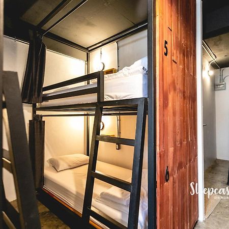 Banana Hostel Donmuang Bangkok Eksteriør billede