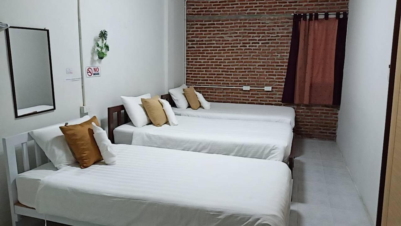 Banana Hostel Donmuang Bangkok Eksteriør billede