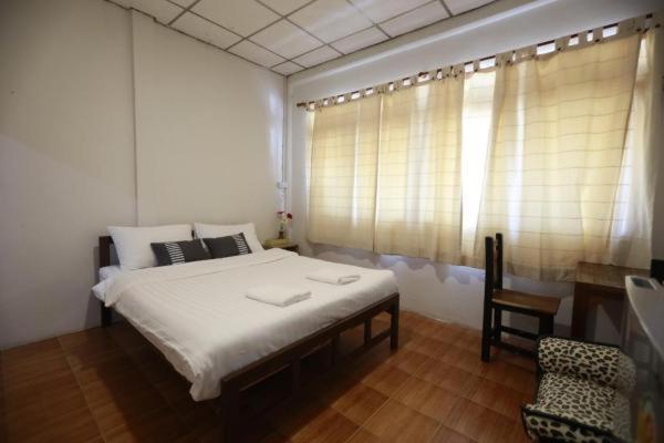 Banana Hostel Donmuang Bangkok Eksteriør billede